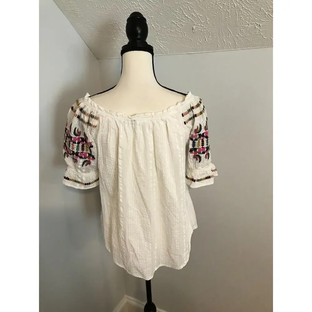 Anthropologie Akemi + Kin Pajaro Embroidered Peasant Blouse Size 2 White Boho